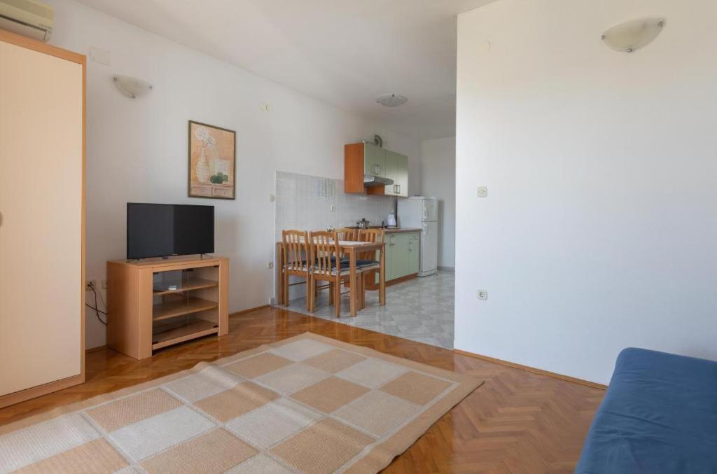 Apartmani Vela Tučepi Extérieur photo